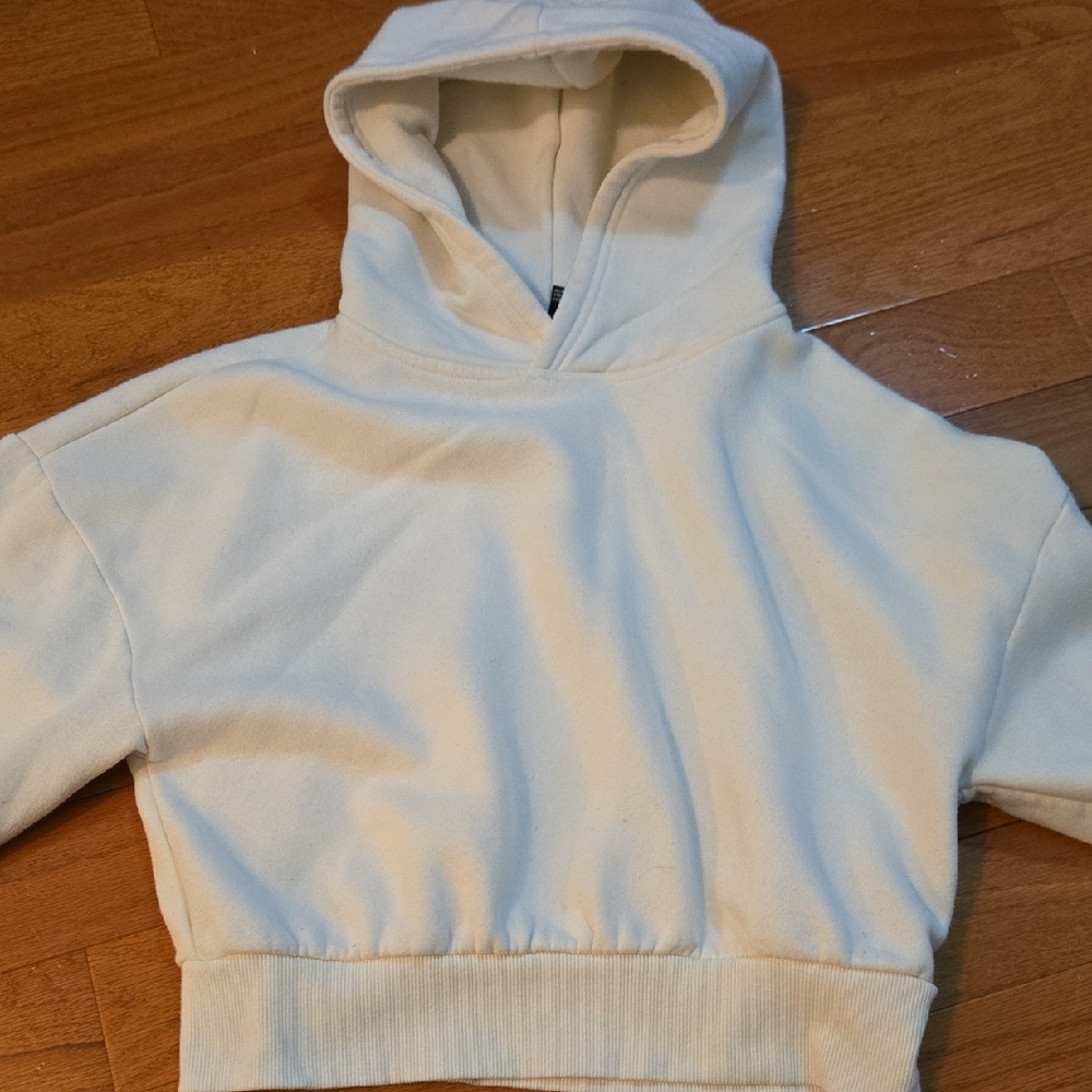 Forever 21 Cream Cropped Hoodie